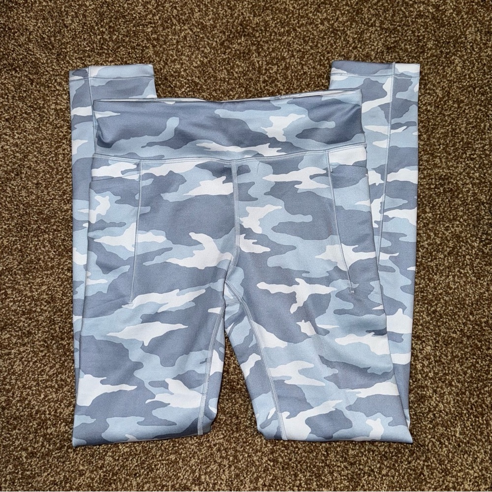 Athleta Kids Blue Camouflage Leggings